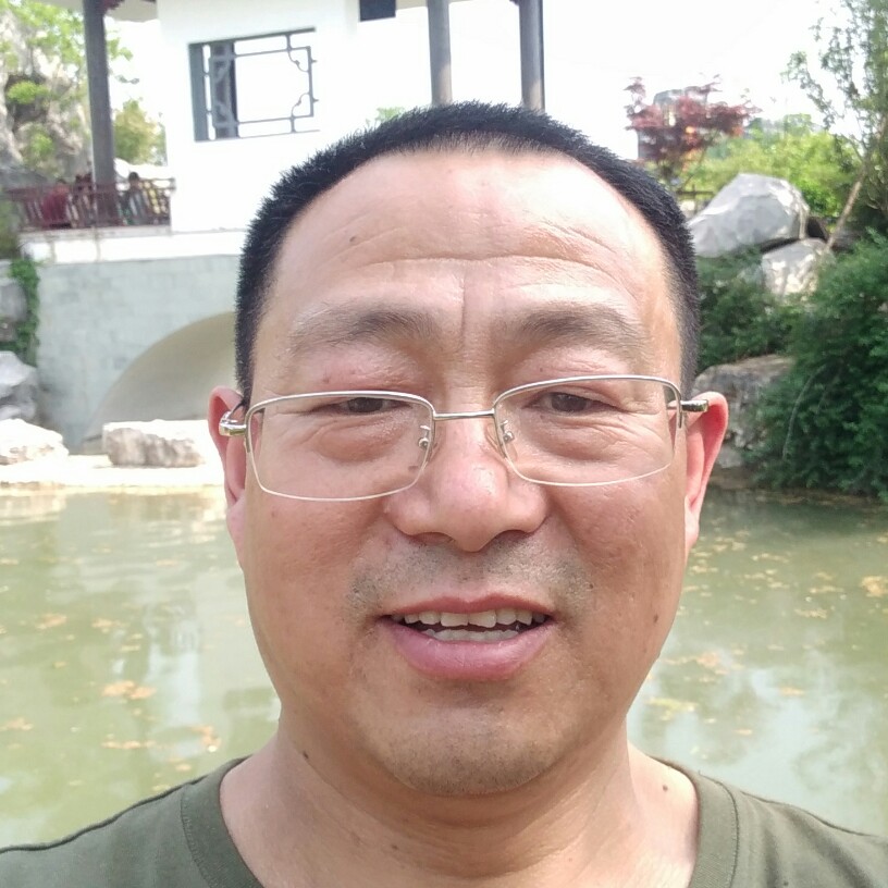 牛市吉祥哥的照片