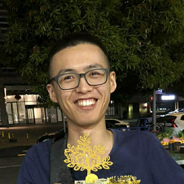 强仔崽的照片