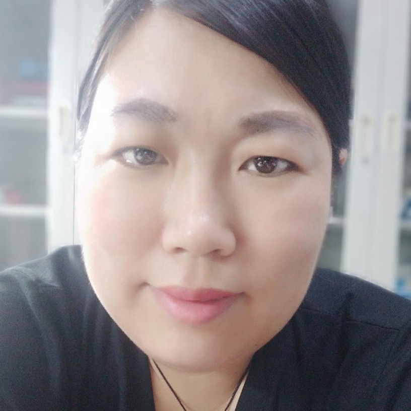 地狱之女的照片
