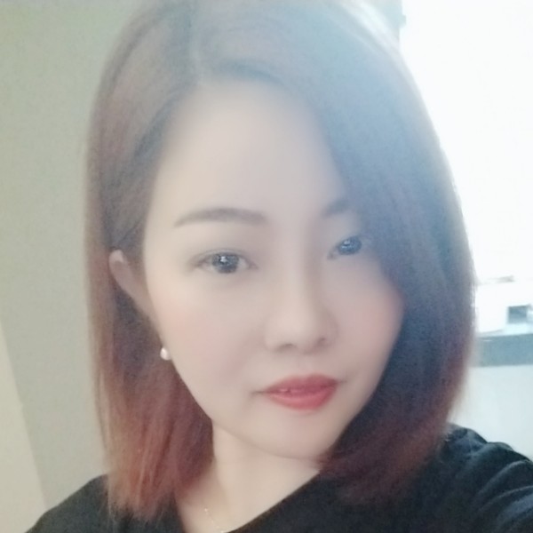 瑞雪飘逸的照片