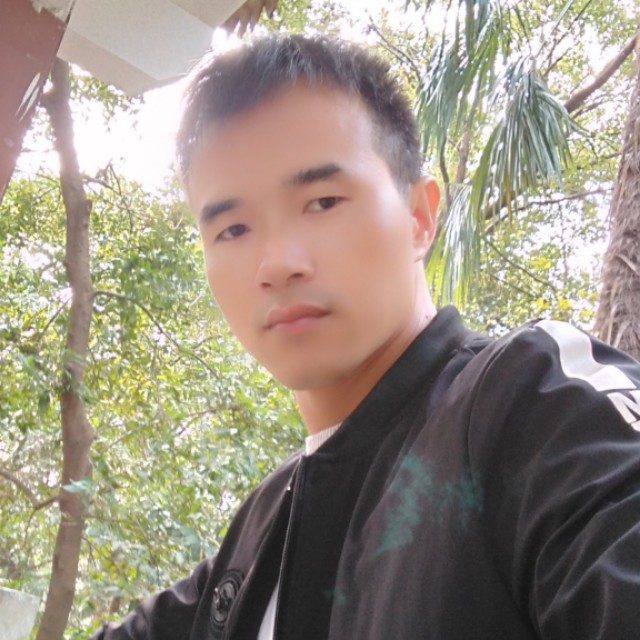 青衫虚拟的照片