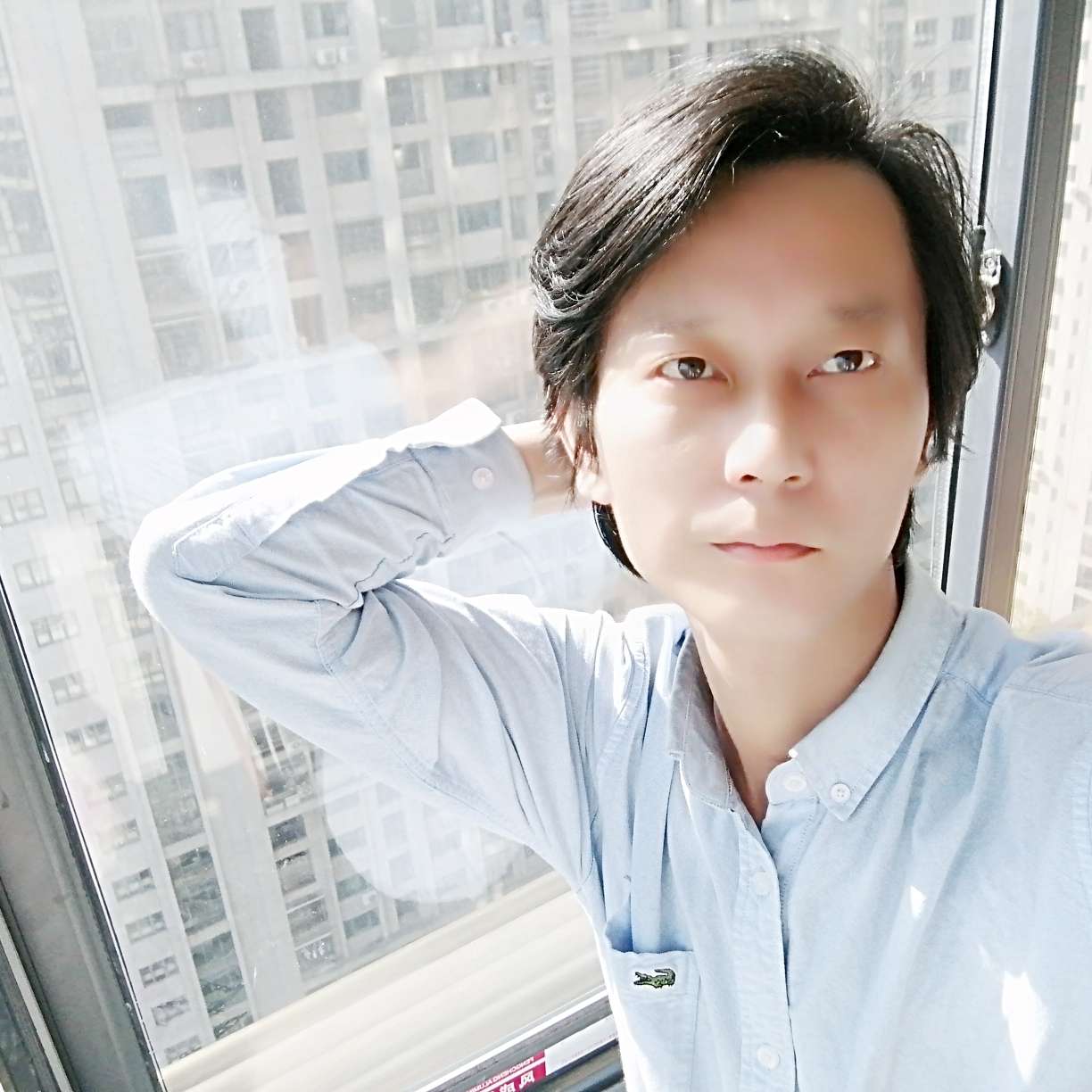 锦瑟回眸爱撒娇的照片