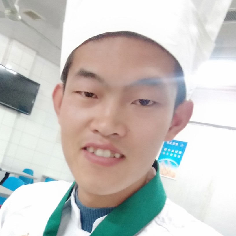 大龙r的照片