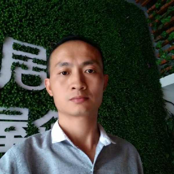 光辉理想的照片