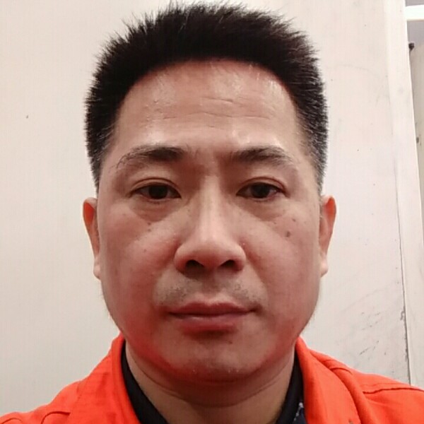 水影方闪闪的照片