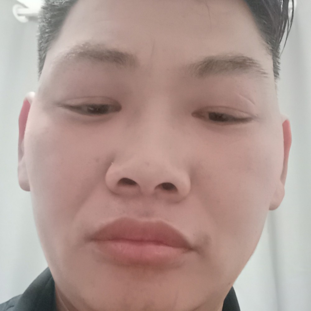 淡淡前进的照片