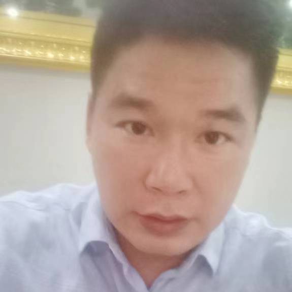 毛豆等待可爱的照片