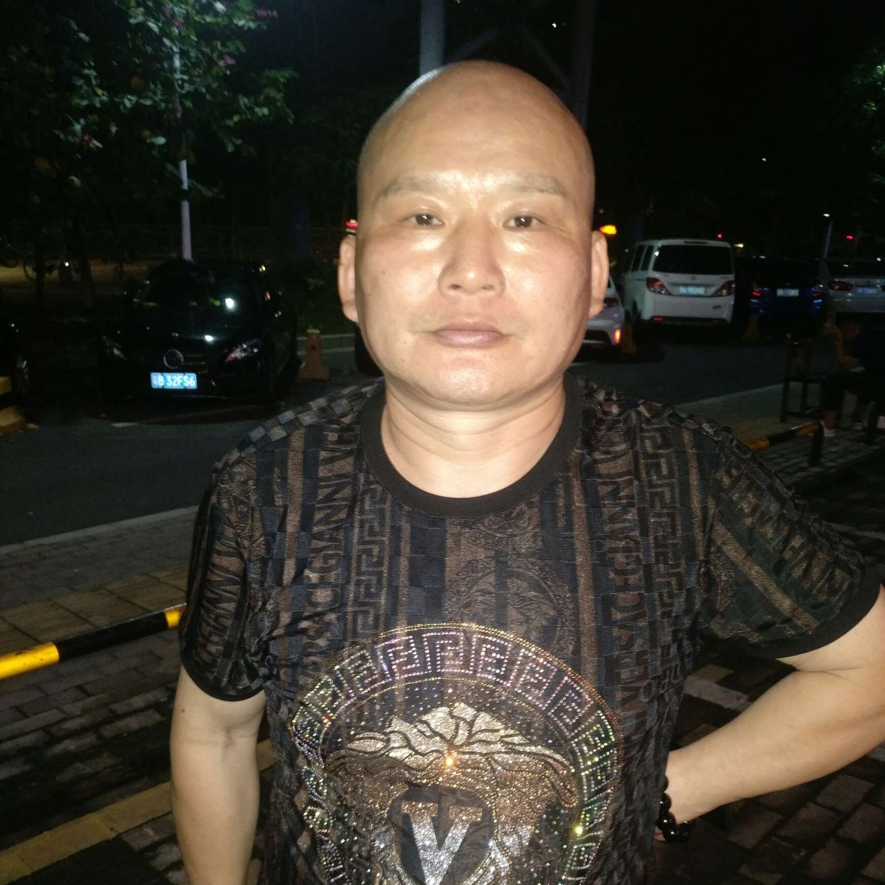 期待就单薄的照片