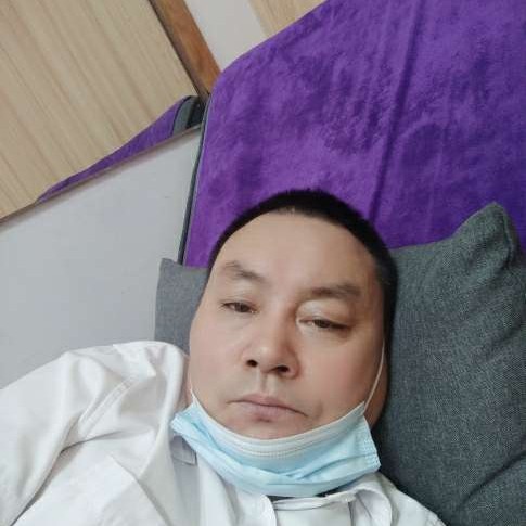 大树还寂冷的照片
