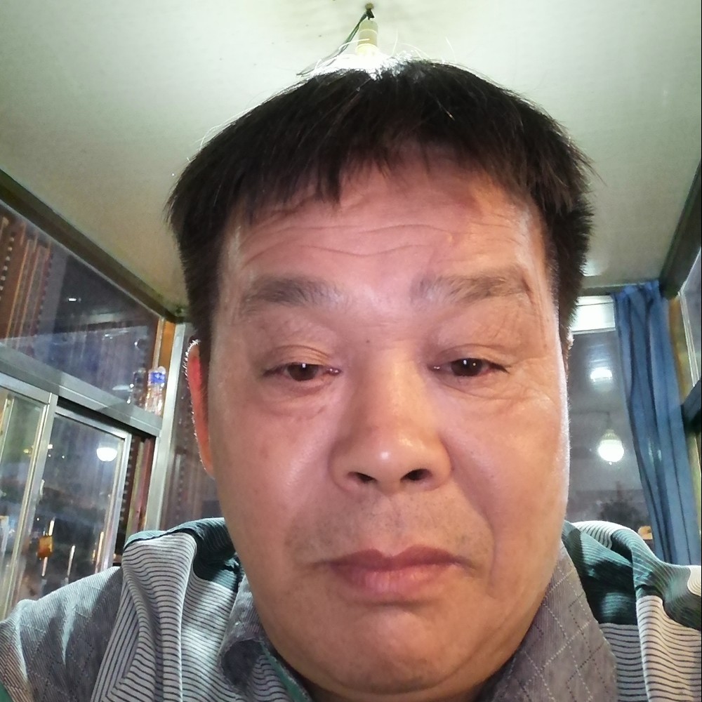 疯狂方香菇的照片