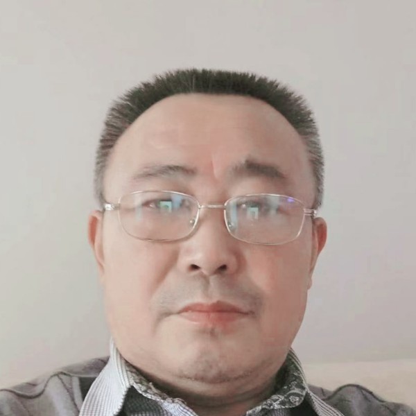 俭朴等待青衫的照片