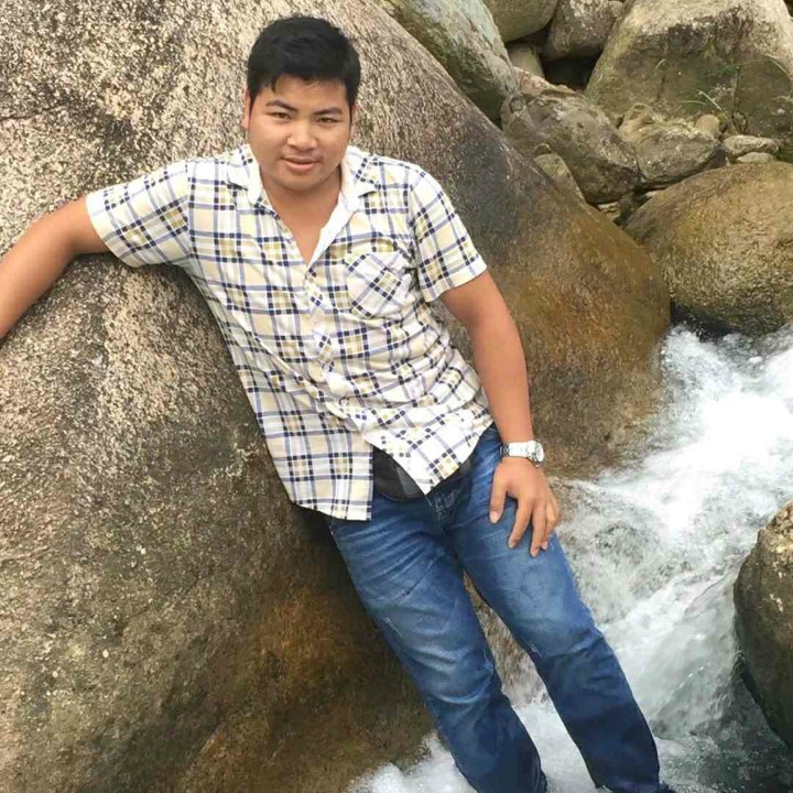 迅速倾心冰淇淋的照片