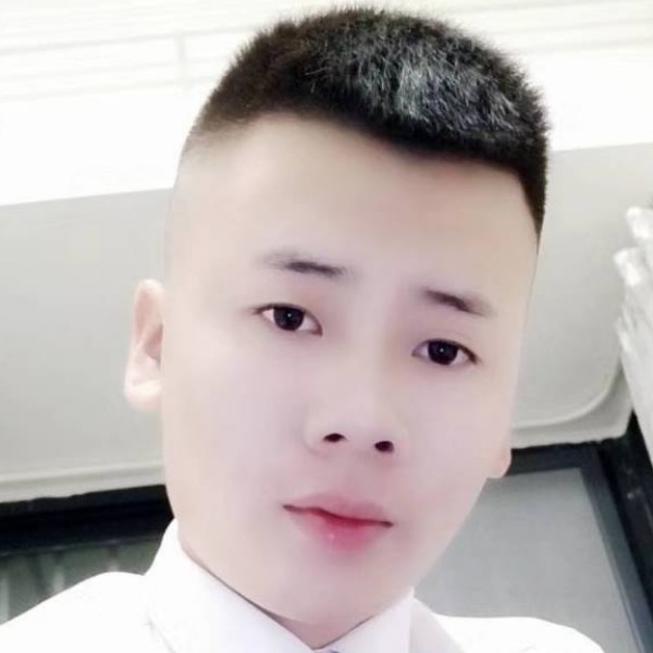 阿轩轩总的照片