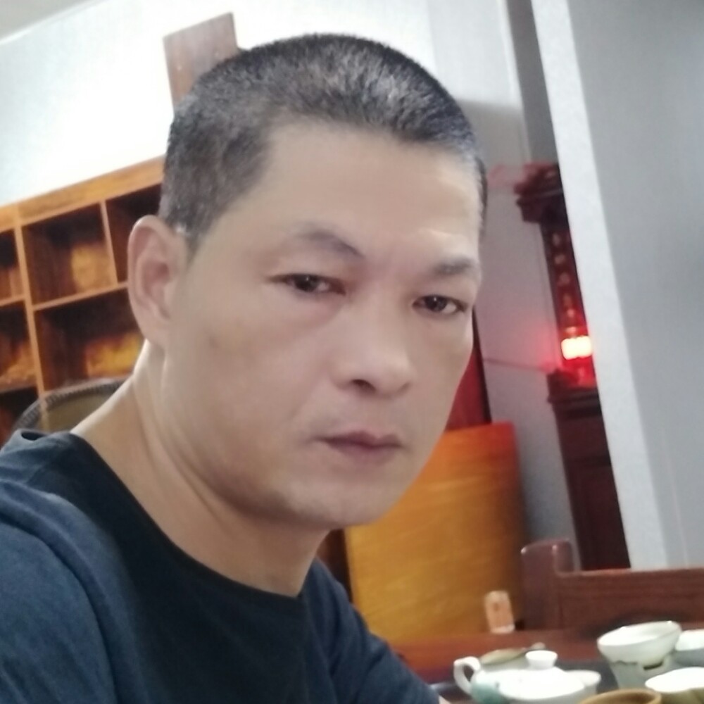 苗条闻典雅的照片