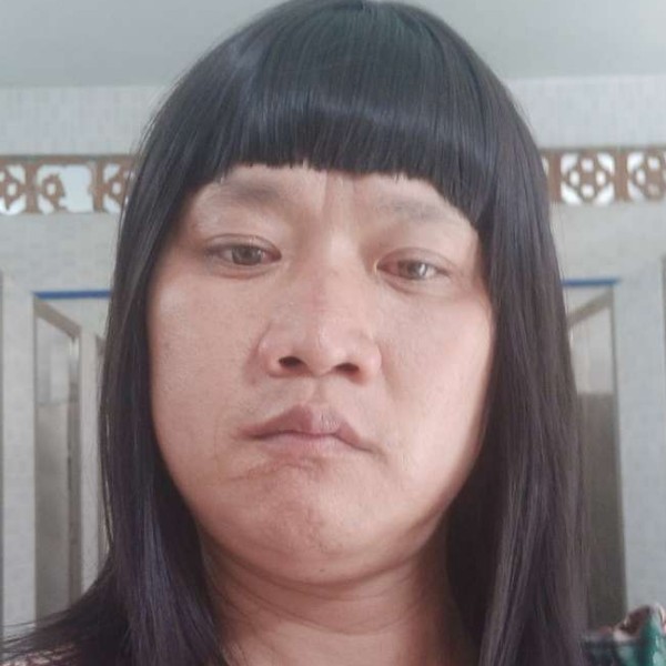 陈瑶瑶的妈妈的照片