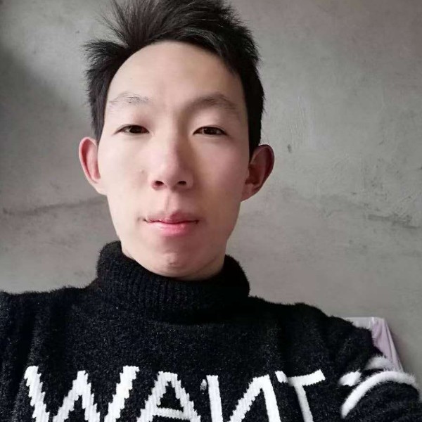 勤劳少年的照片
