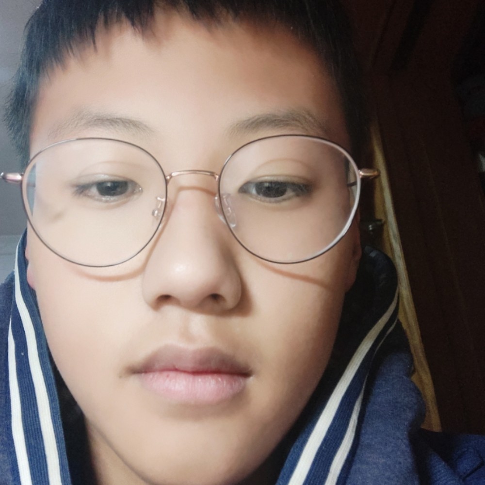 生动放弃绿草的照片