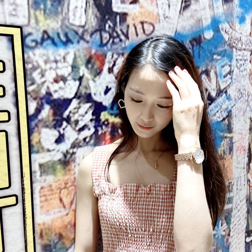 小蜜蜂欠你的的照片