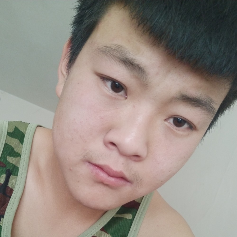 仁爱大门的照片