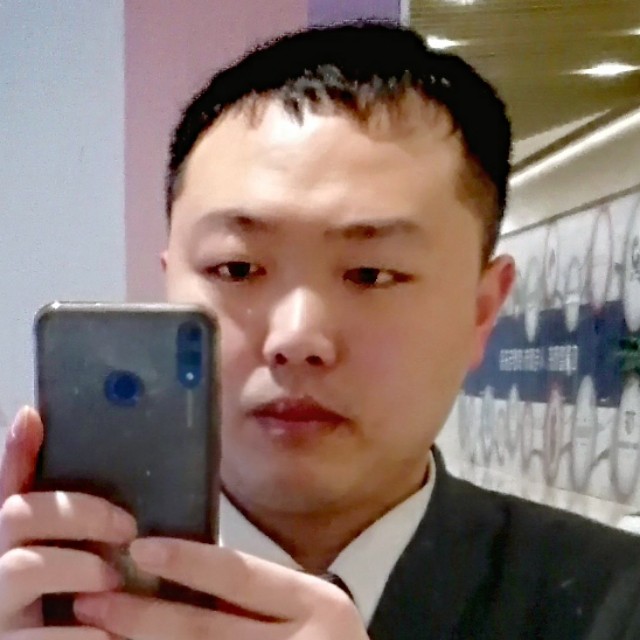 奋斗的战斗小蚂蚁的照片