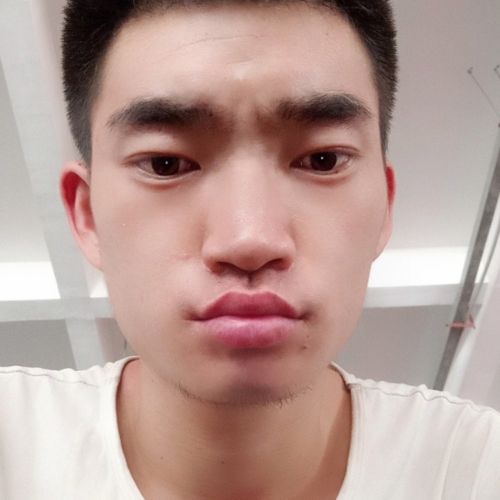 尹华萍的照片