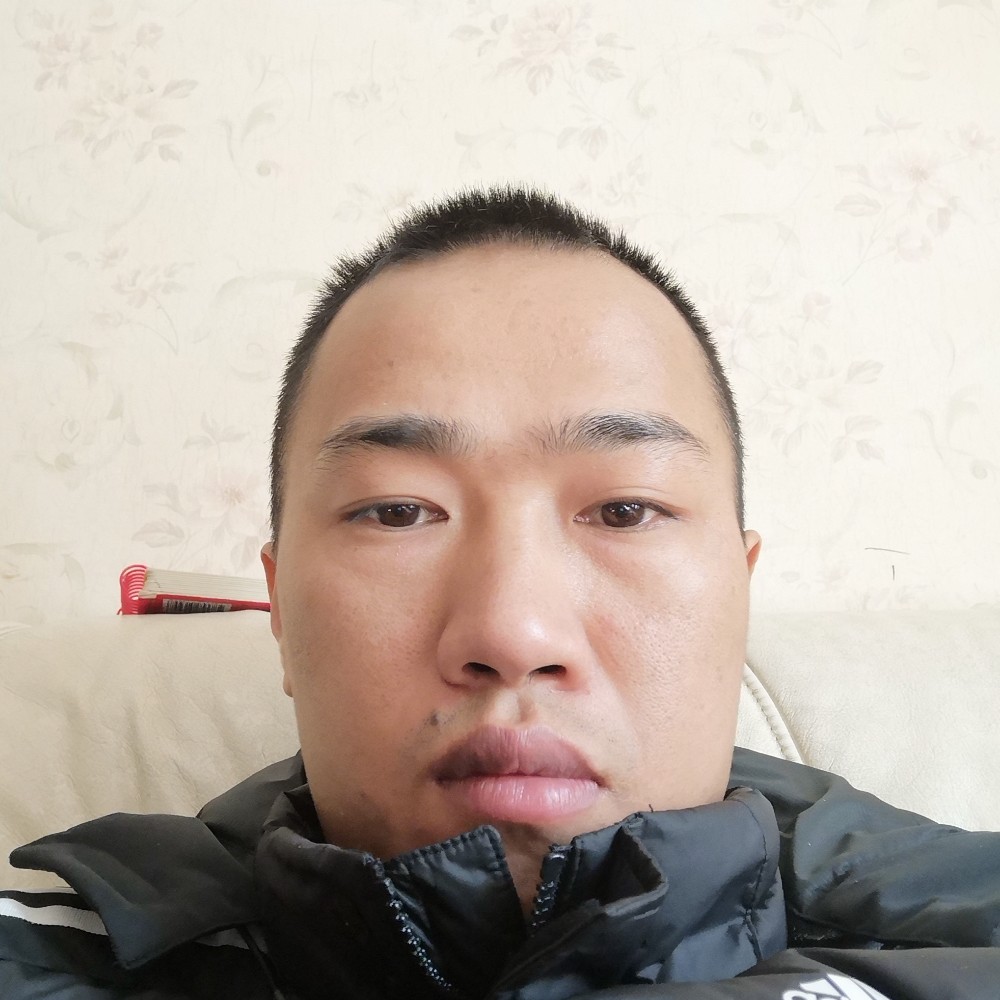舞蹈笑懵懂的照片