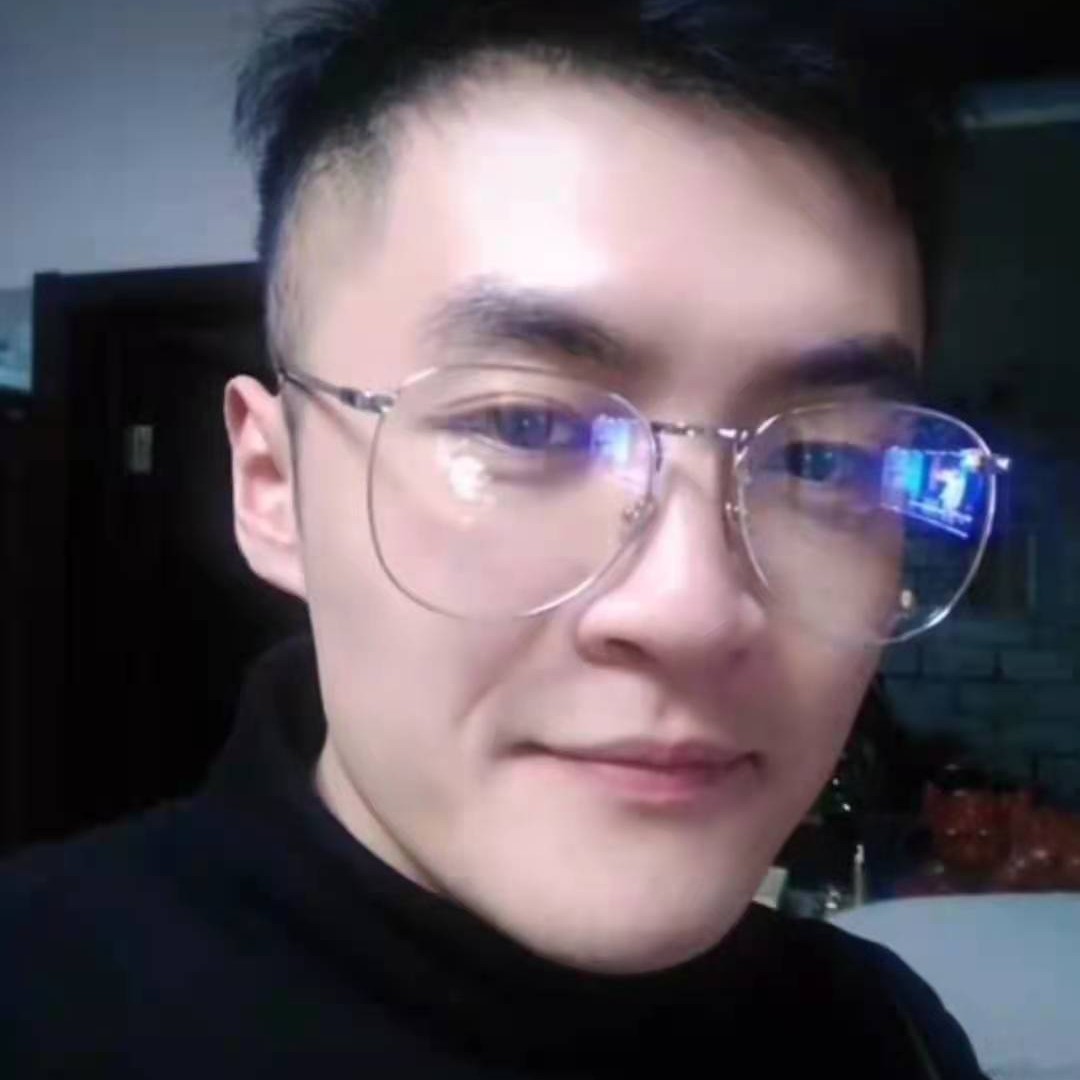 小白菜拿大气的照片