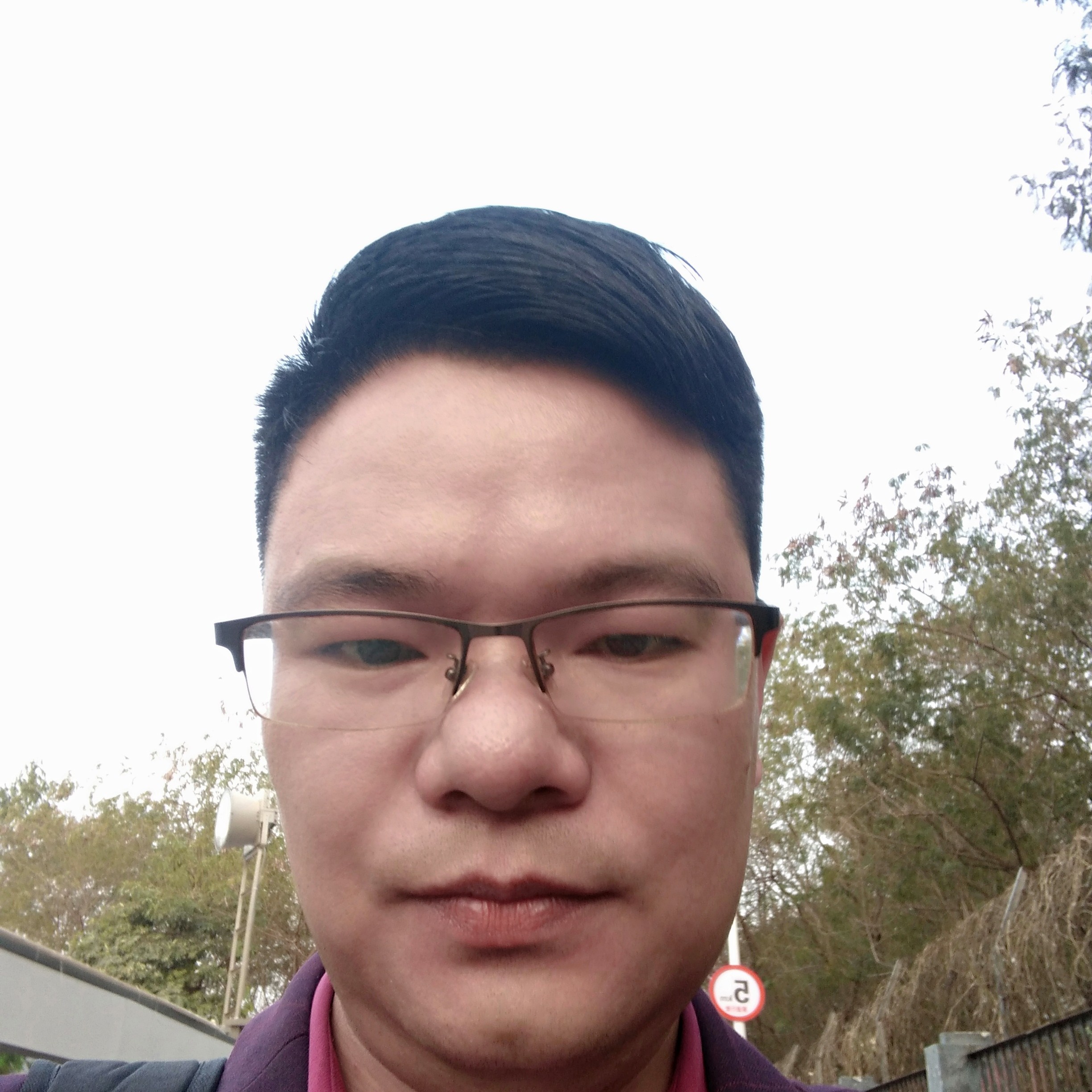 周日晟的照片