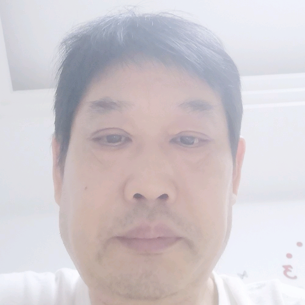 渣男姜林的照片