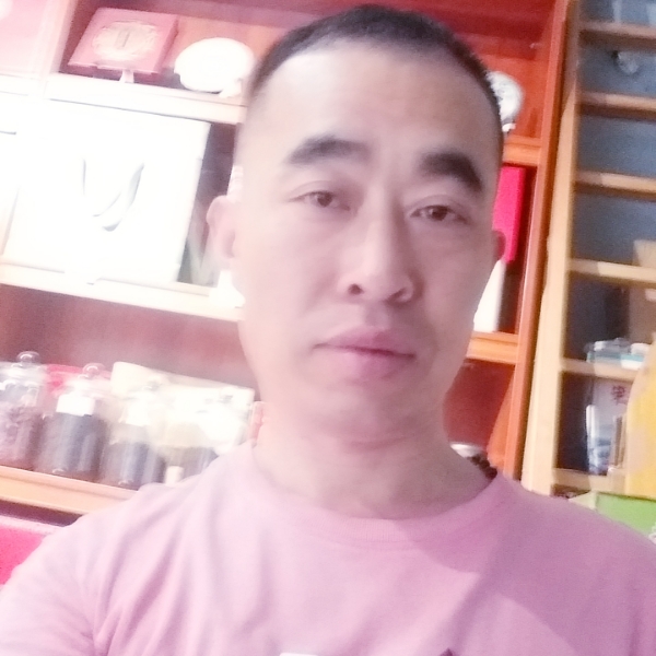 余溫的沉静的照片