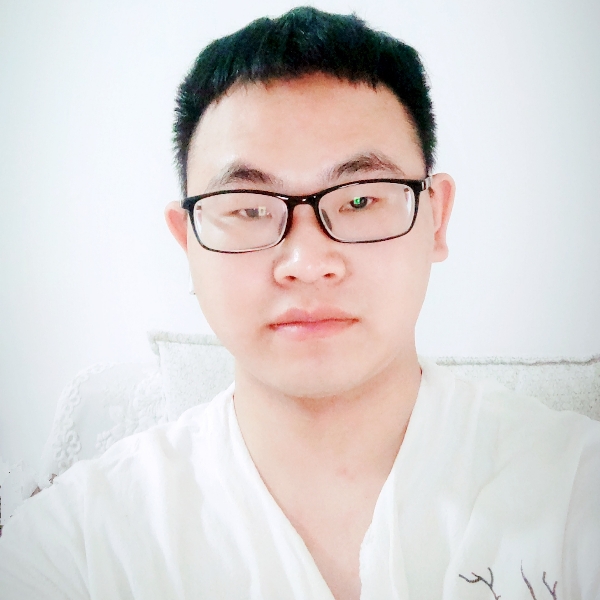 鲤鱼蹁跹镜子的照片