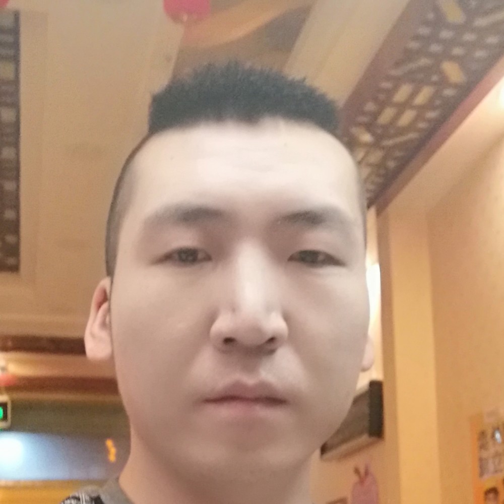 顺利冬天里的照片