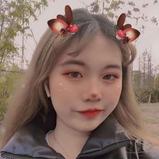 是李锶瑶吖的照片