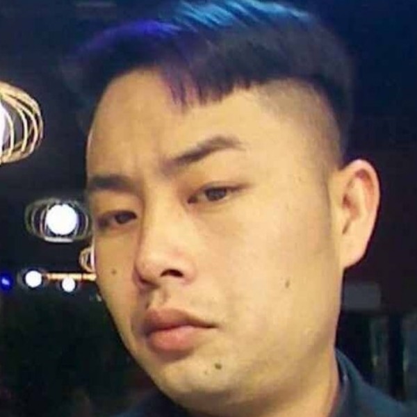 电源欢呼的照片