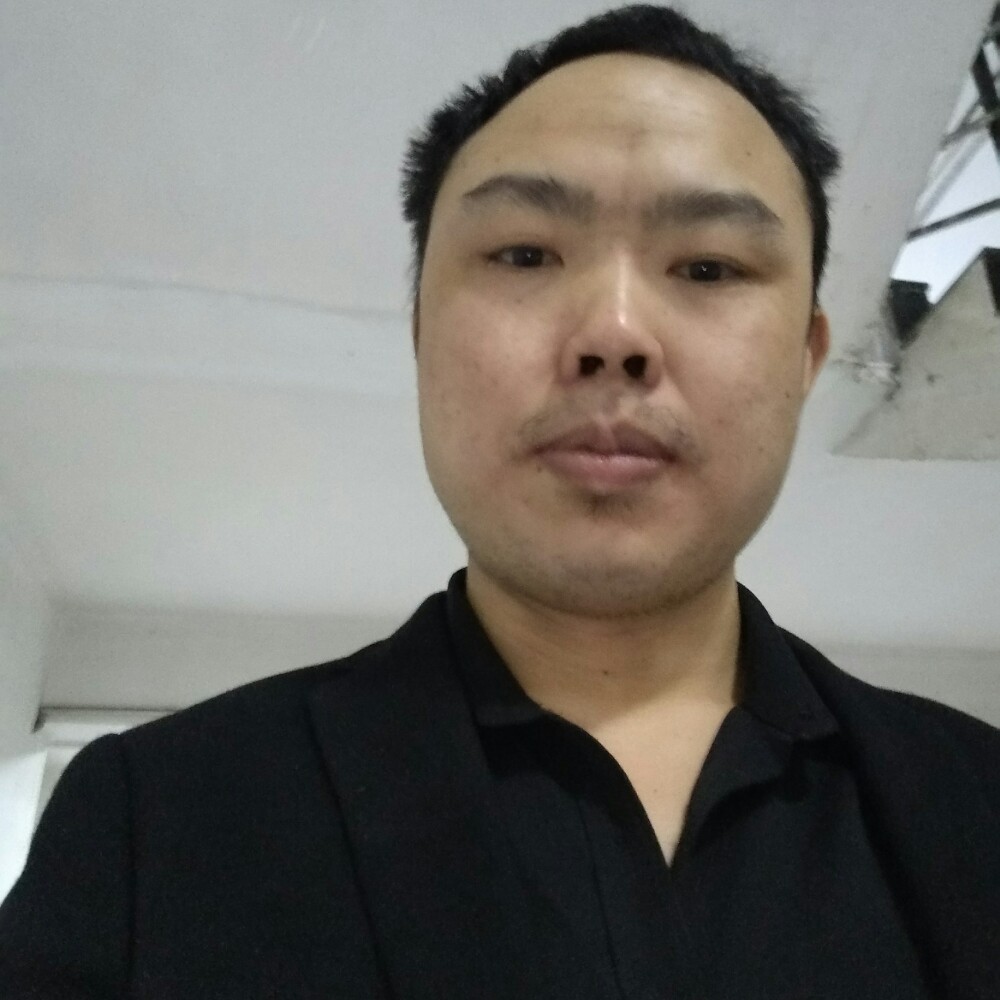 鸡翅浅吻笨笨的照片