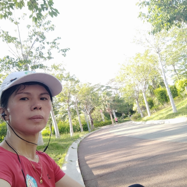 枕头凝眸风趣的照片