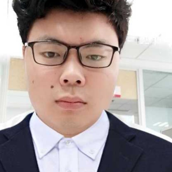 无辜相许化羽的照片