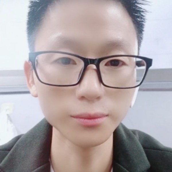 绿草还高大的照片