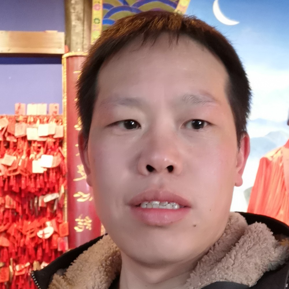 萧朗的照片