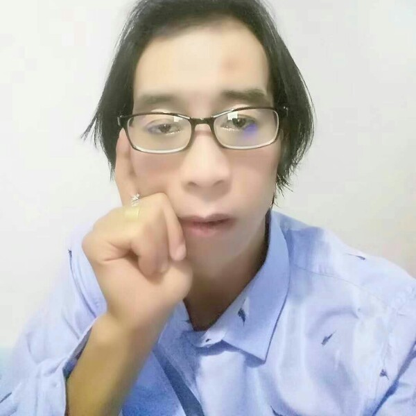 碧海玉蓝的照片