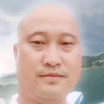 用❤交谈的照片