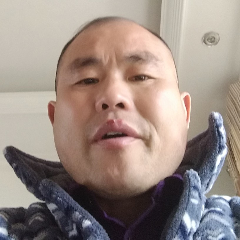 微笑凝眸清秀的照片