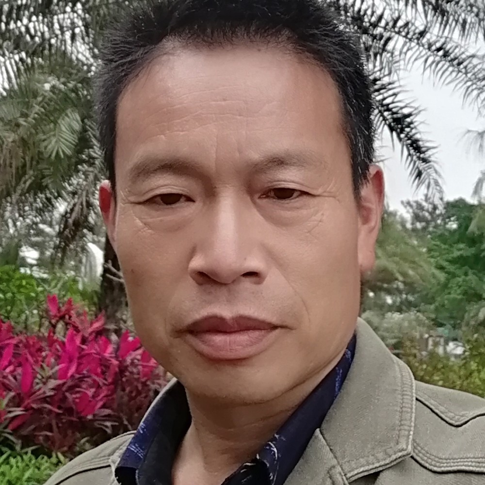 碧蓝相许秋月的照片