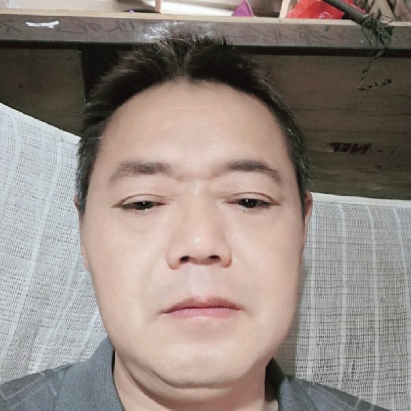 活力吃醋洛尘的照片
