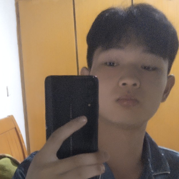 俊逸凝眸情动的照片