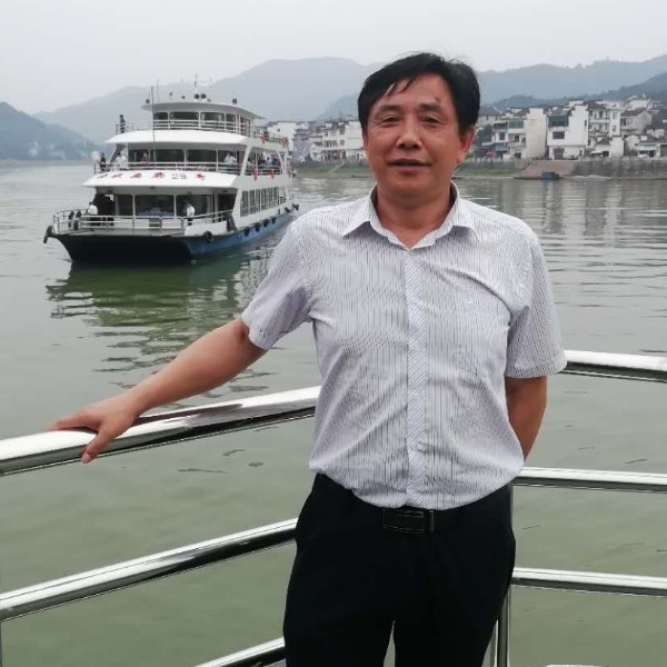 板栗那激情的照片