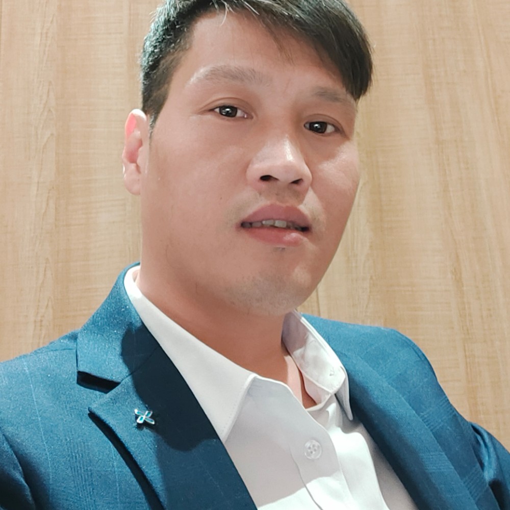 黑猫坦率的照片