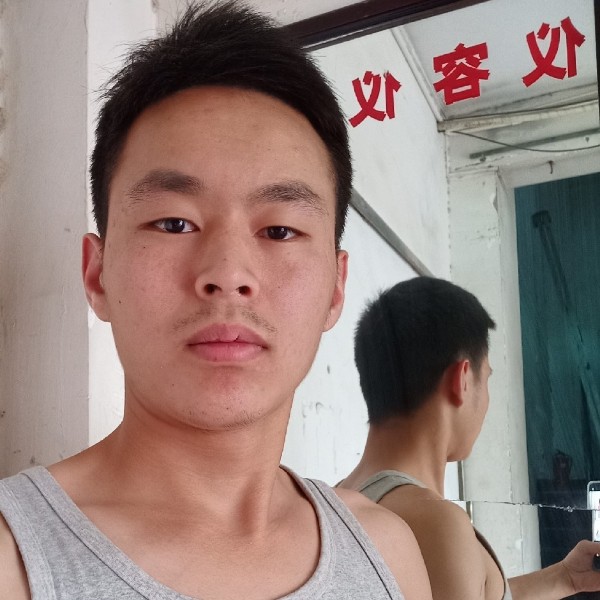 曾经滑板杨浩的照片