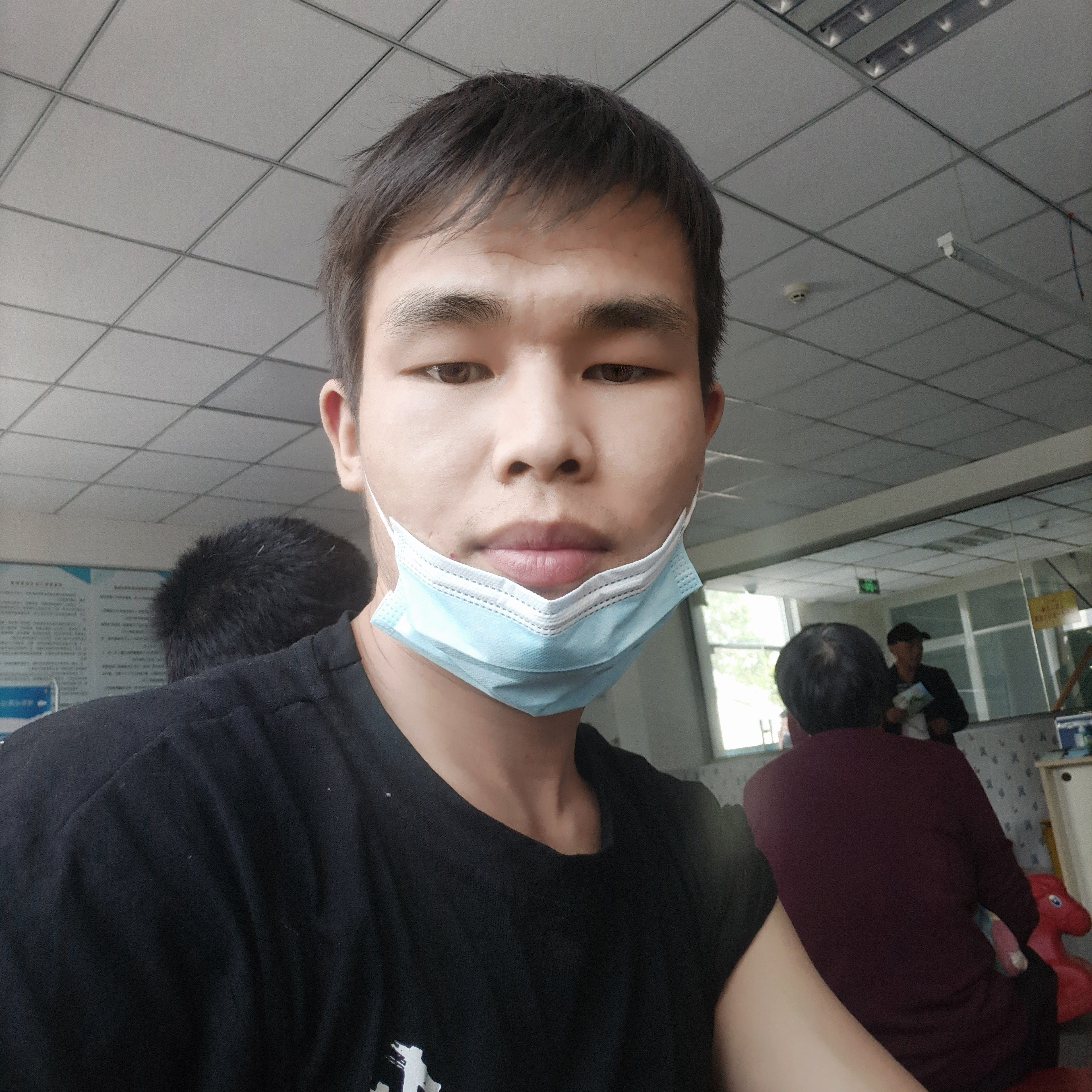 平淡凝眸摩托的照片