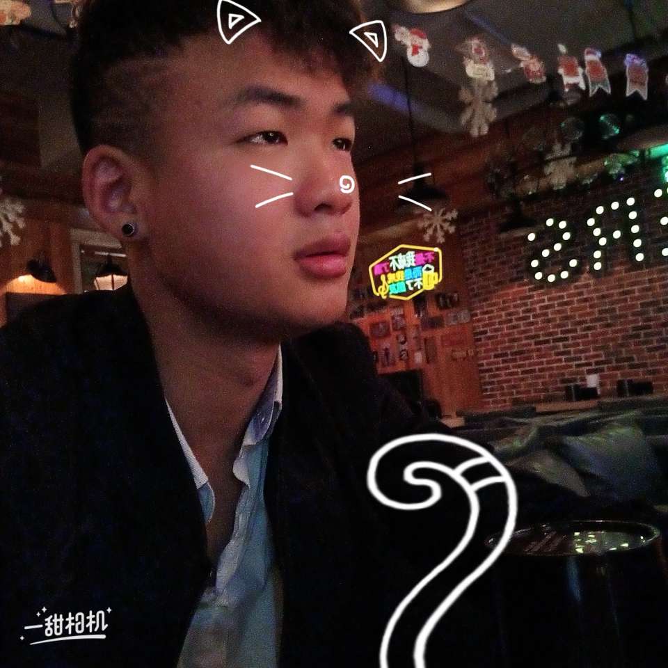 叶晨少的照片